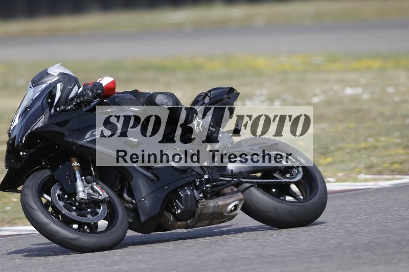 /37 09.08.2026  Pluess Motosport ADR/Einsteiger/77
